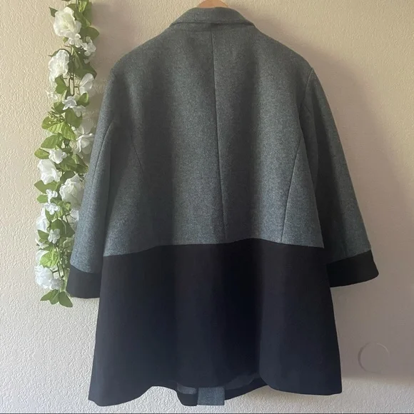 SOLD Rafaella Plus Size Black & Gray Color Block Outerwear Coat - Picture 8 of 9